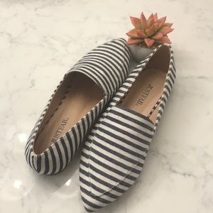 Justfab Navy and Khaki flats